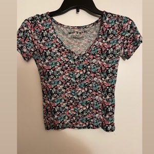 Women’s floral top